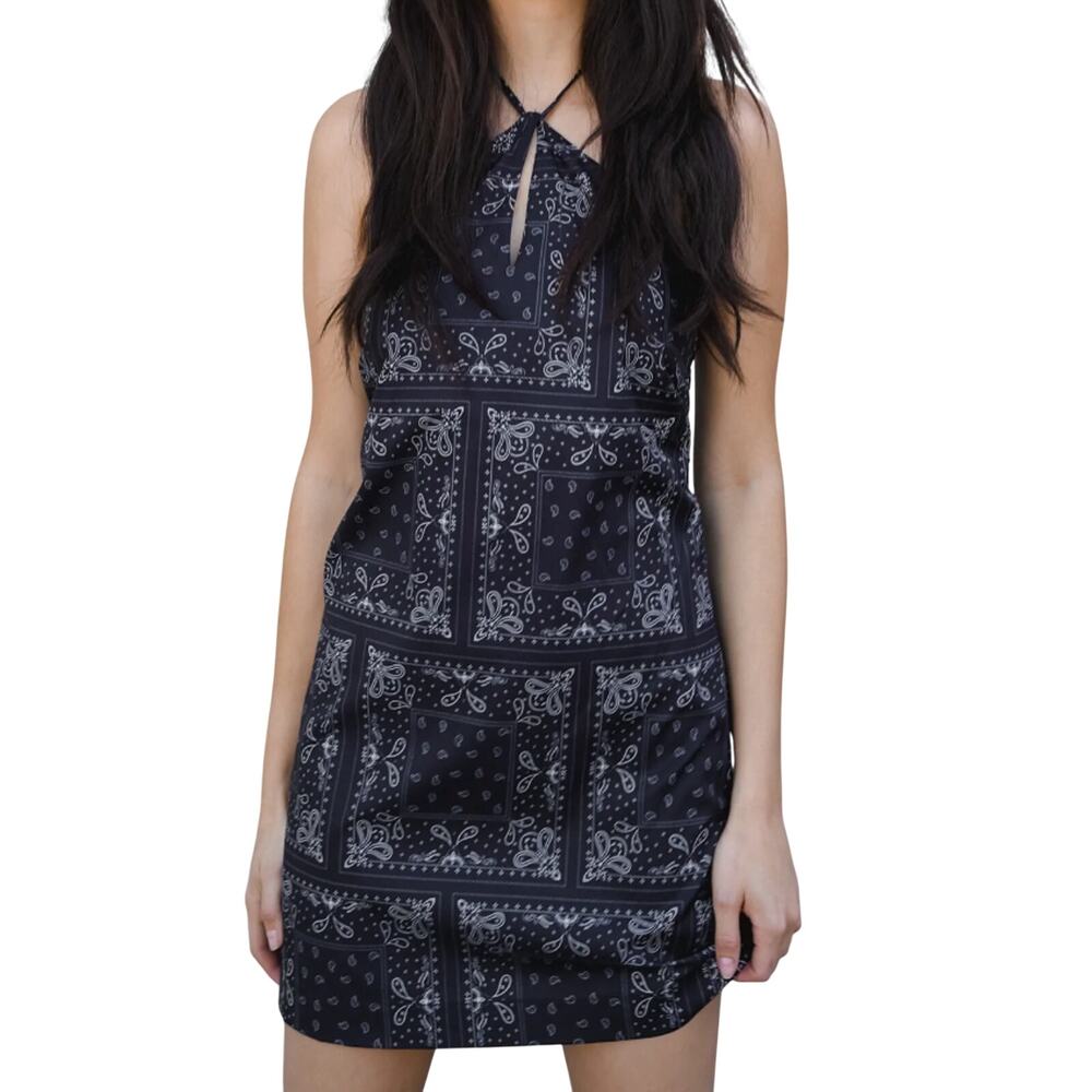 Elodie Paisley Halter Dress, Size L